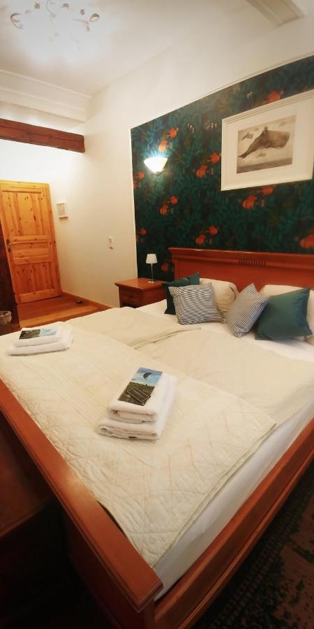 Privathotel Der Schwarze Herrgott No Tv Zellertal Eksteriør bilde